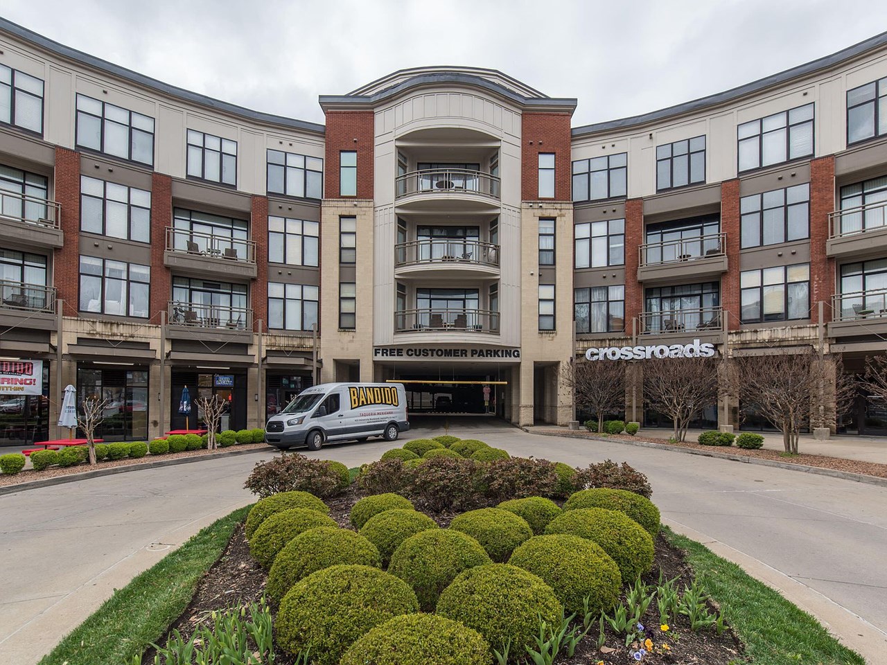 650 S Mill St apt 116